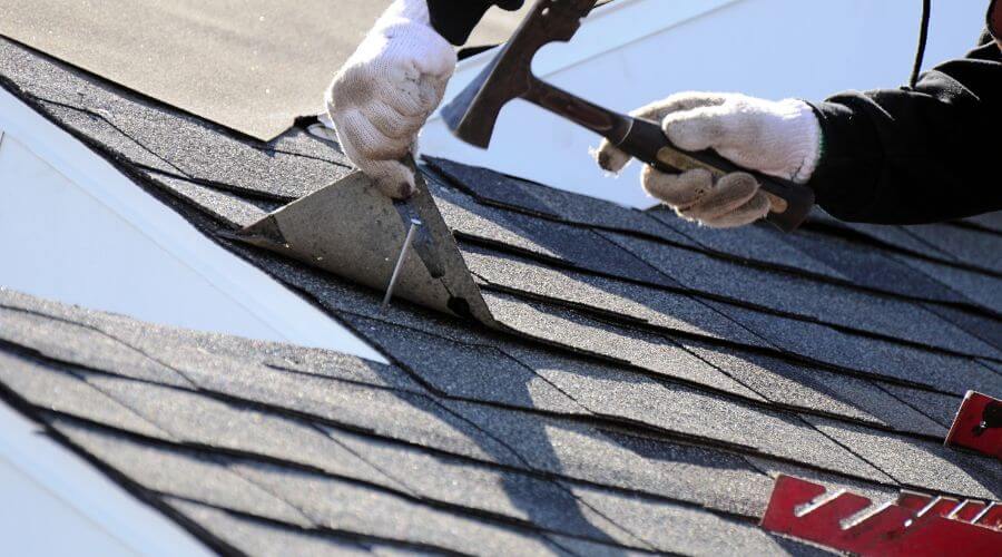 Expert Emergency Roof Repairs services in Hull, IA
